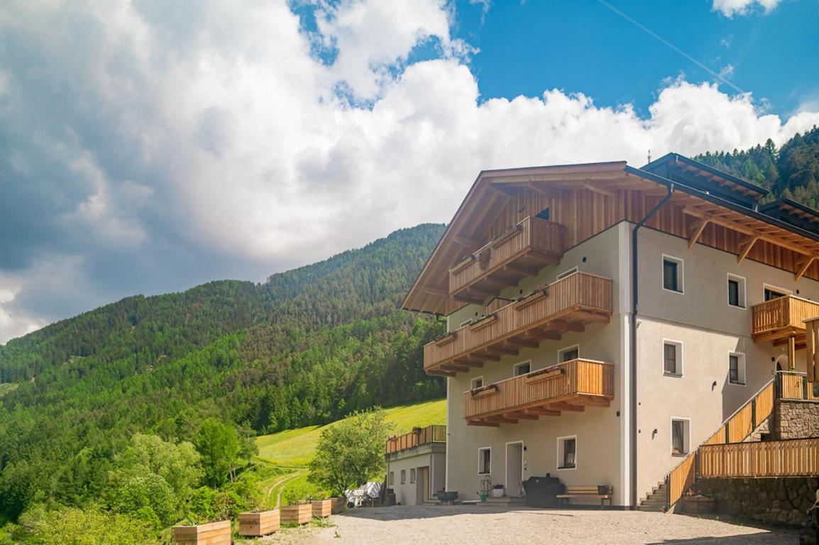 Planerhof Apartment Lilie Фунес Екстериор снимка