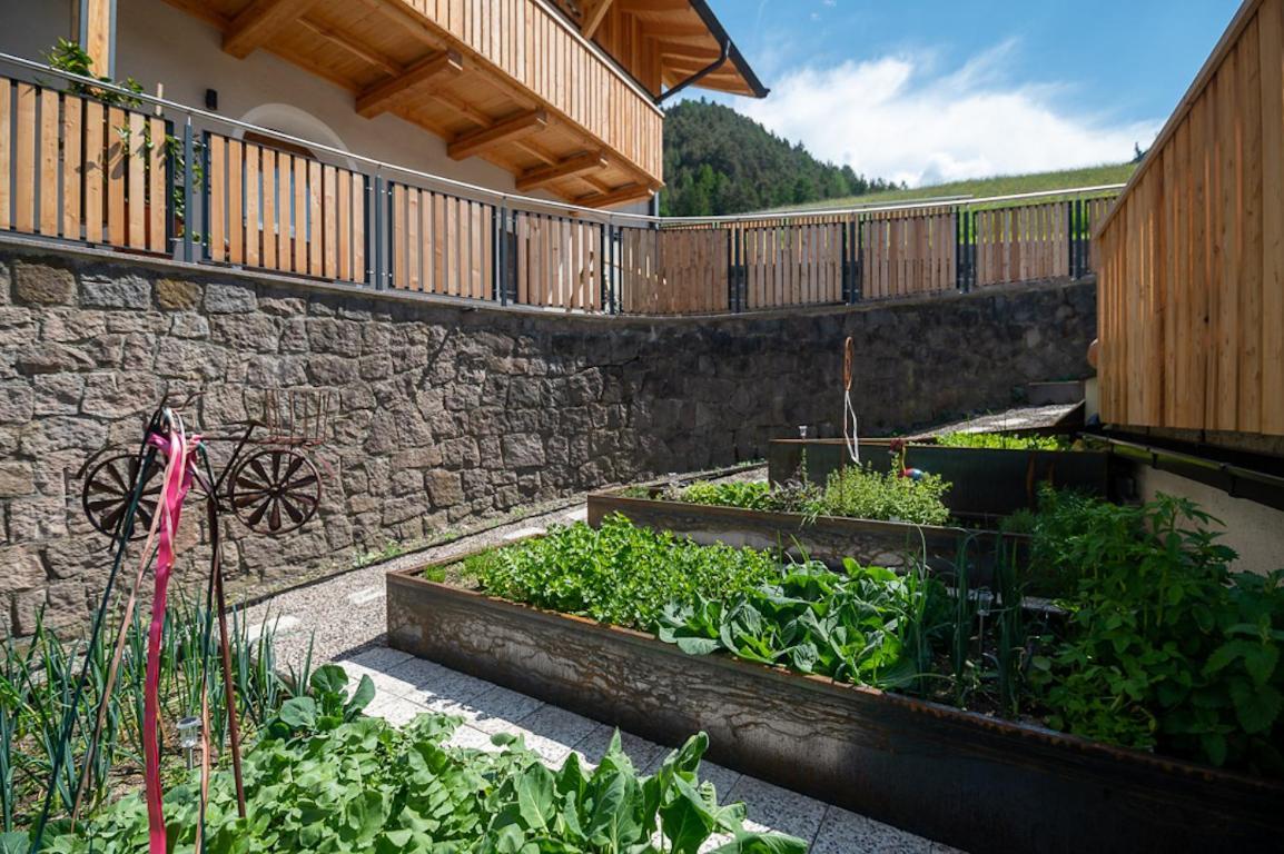 Planerhof Apartment Lilie Фунес Екстериор снимка